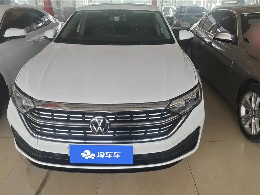 Volkswagen Sagitar 2023 300TSI DSG Surpassing Edition фото 2