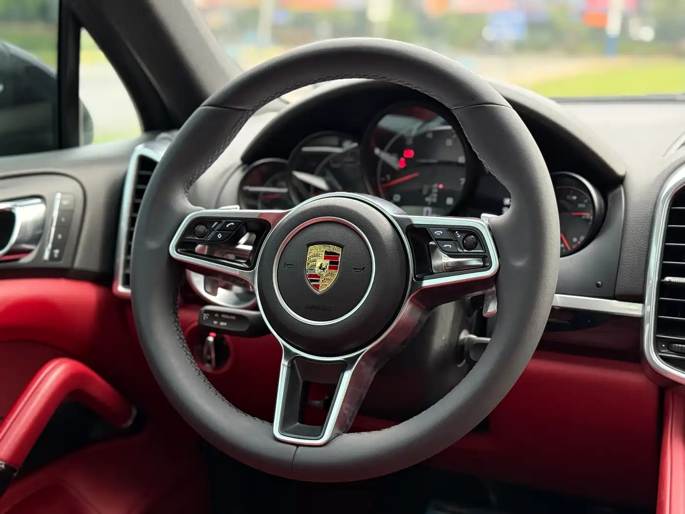 Porsche Cayenne 2014 Cayenne Platinum Edition 3.0T фото 11