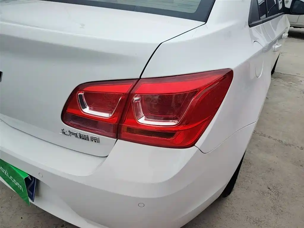 Chevrolet Cruze 2015 1.5L Classic SE AT фото 8