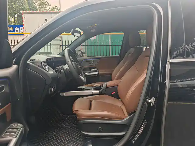 Mercedes-Benz GLB 2023 GLB 220 Style — фото 4