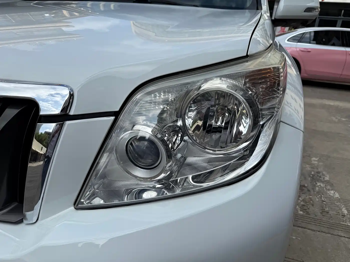 Toyota Prado 2010 4.0L Automatic TX фото 29