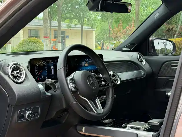 Mercedes-Benz GLB 2020 GLB 200 Fashion — фото 4