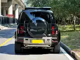 Photo 4 - Land Rover Defender