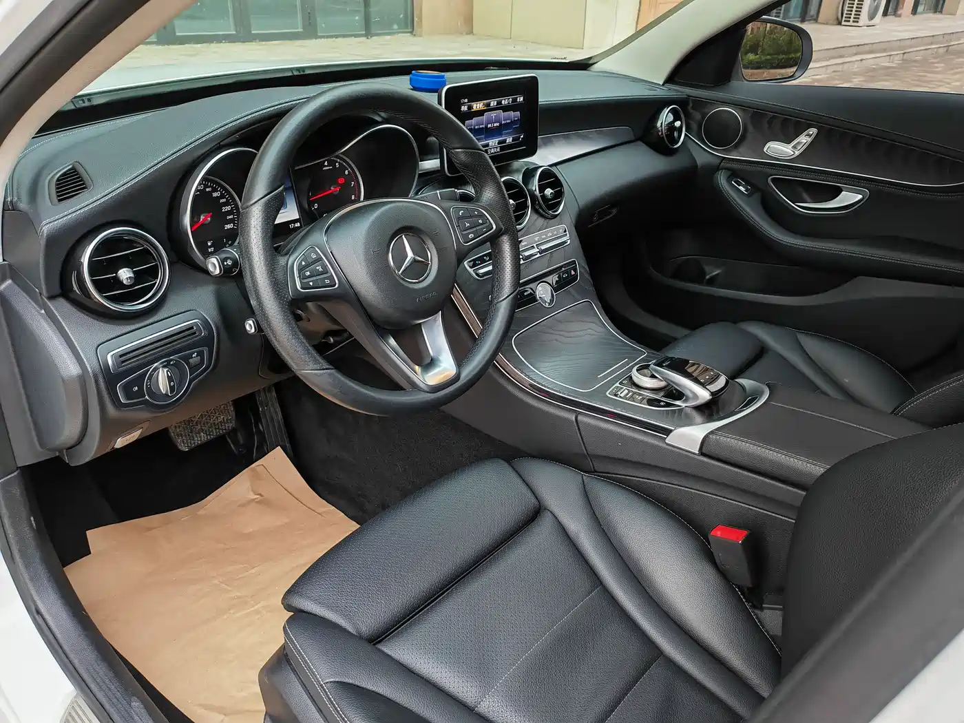Mercedes-Benz C-Class 2017 Facelift C 180 L Fashion Sport Edition фото 9