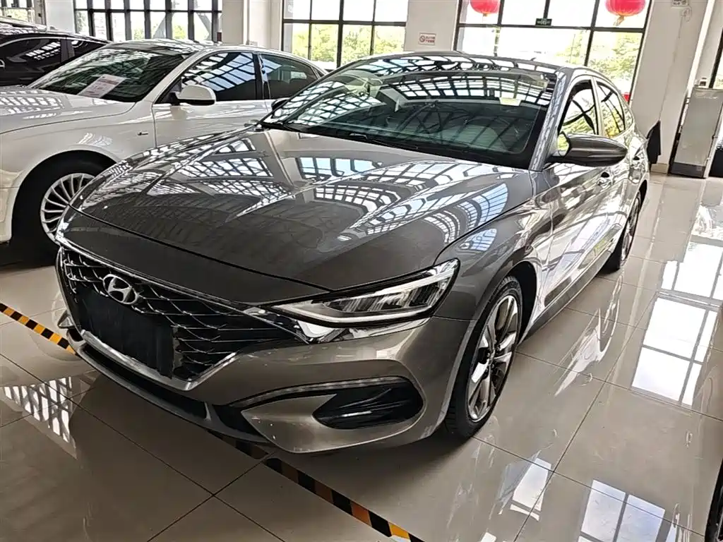 Hyundai Fista 2019 280TGDi Sport Edition China V