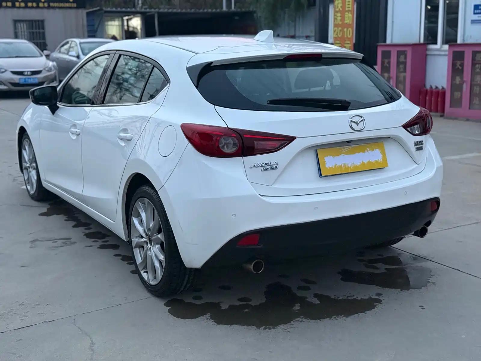 Photo 4 - Mazda Mazda 3