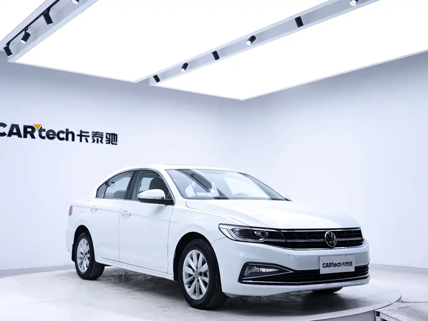 Volkswagen Bora 2021 1.5L Automatic Elite Smart Edition фото 7