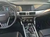 Фото 13 - Haval H7