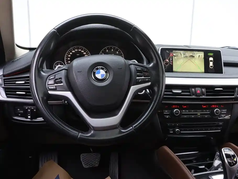 BMW X6 2015 xDrive35i Leading Type фото 30