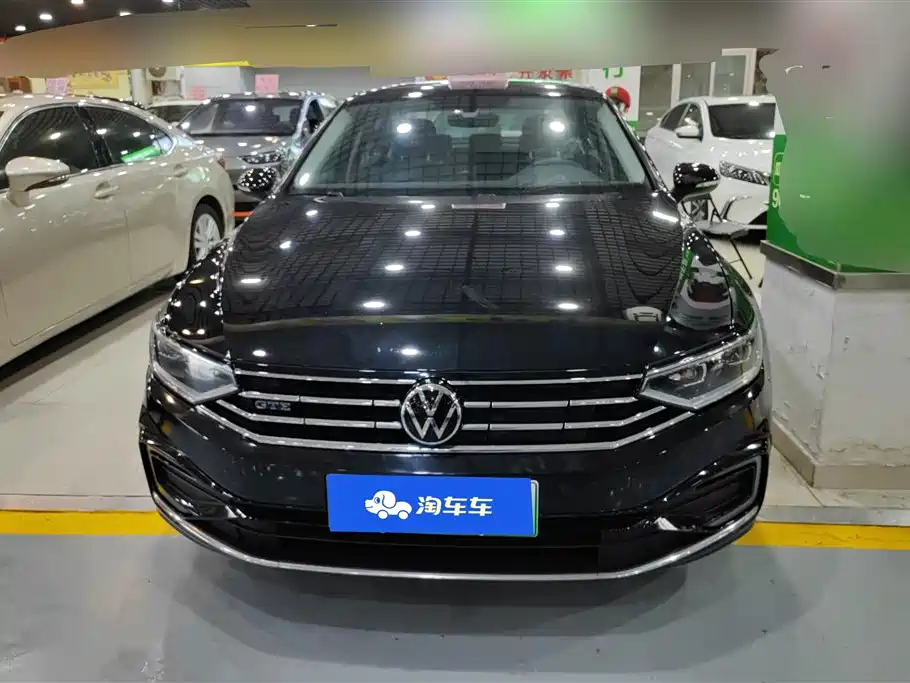 Volkswagen Magotan GTE Plug-in Hybrid 2022 GTE Luxury фото 2