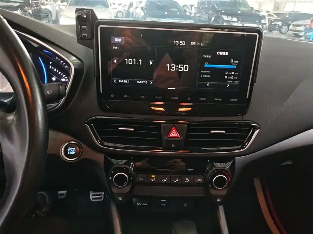 Hyundai Fista 2019 280TGDi Sport Edition China V фото 9