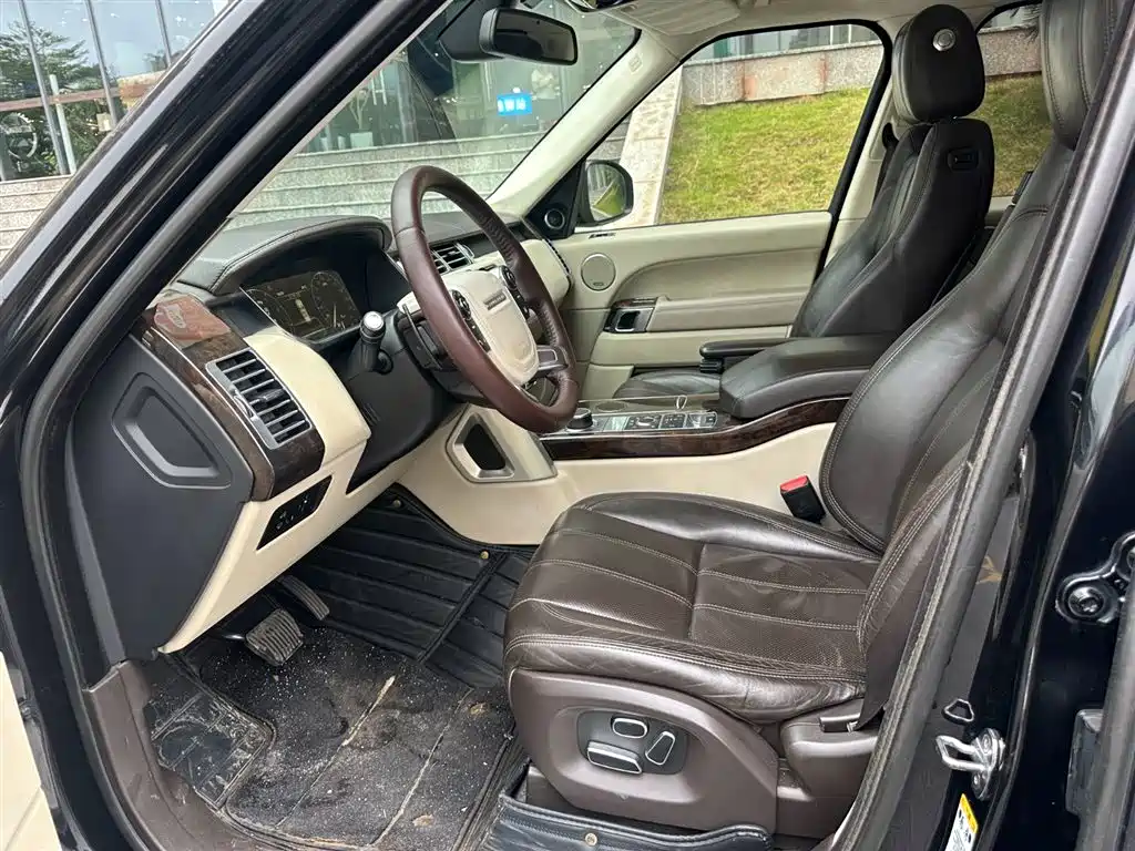 Land Rover Range Rover 2014 3.0 SC V6 Vogue фото 5