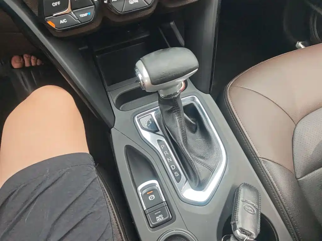 GAC Trumpchi Trumpchi GS4 2017 235T Automatic 2WD Luxury Smart Connected Edition фото 14