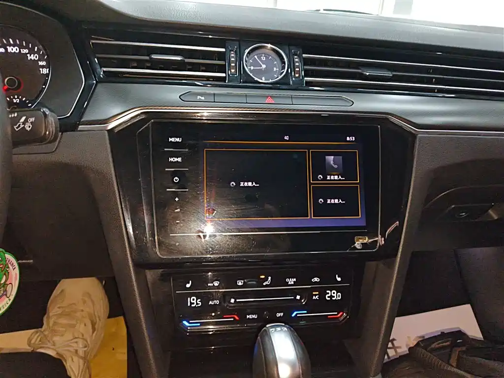 Volkswagen Magotan 2020 330TSI DSG Leading фото 9