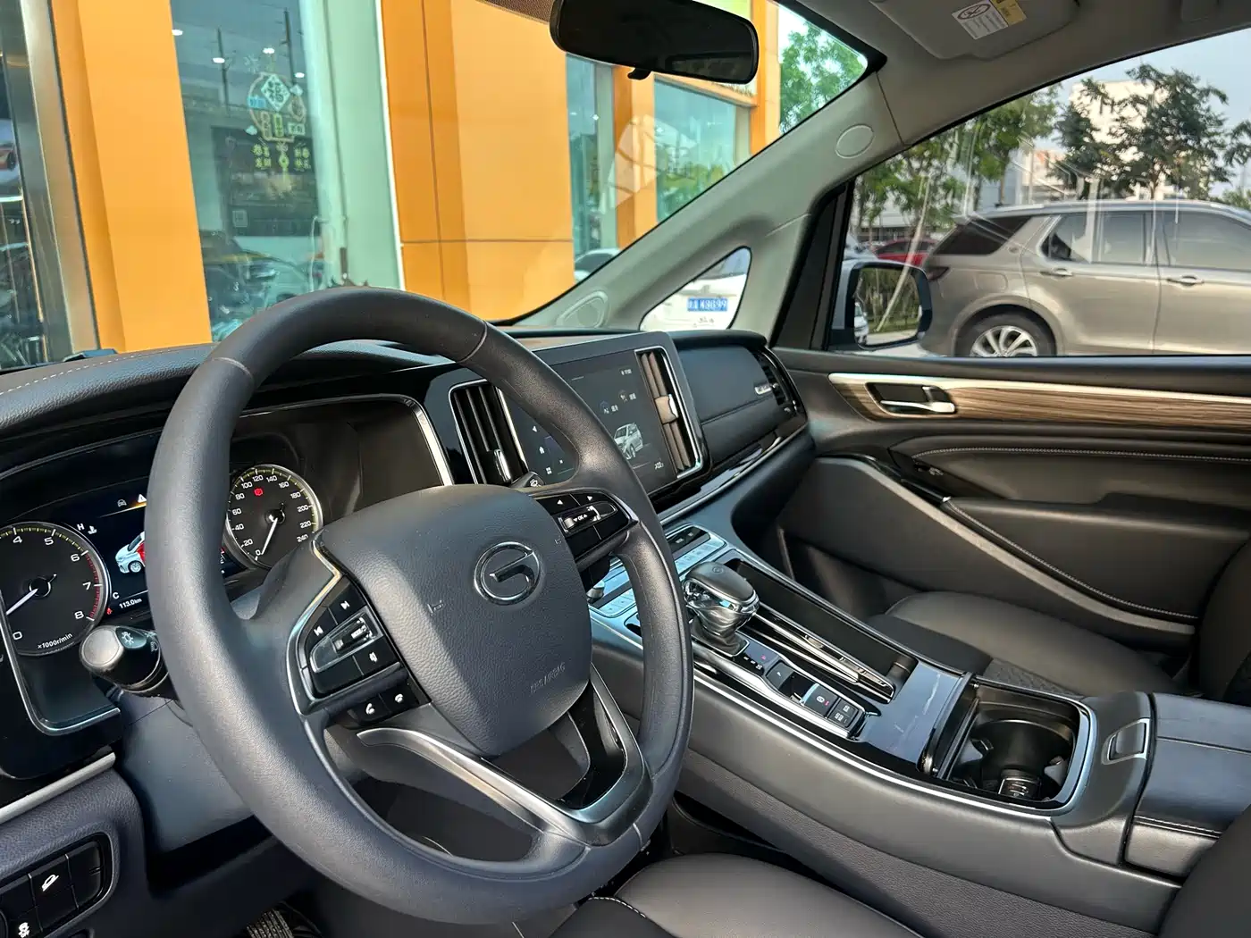 GAC Trumpchi Trumpchi M8 2023 Leading Series 390T Luxury Edition фото 26