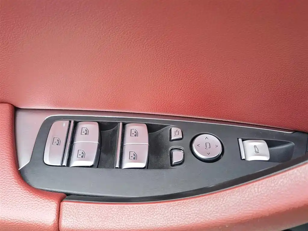 BMW X3 2022 Model Second Facelift xDrive30i Leading M Night Package фото 38