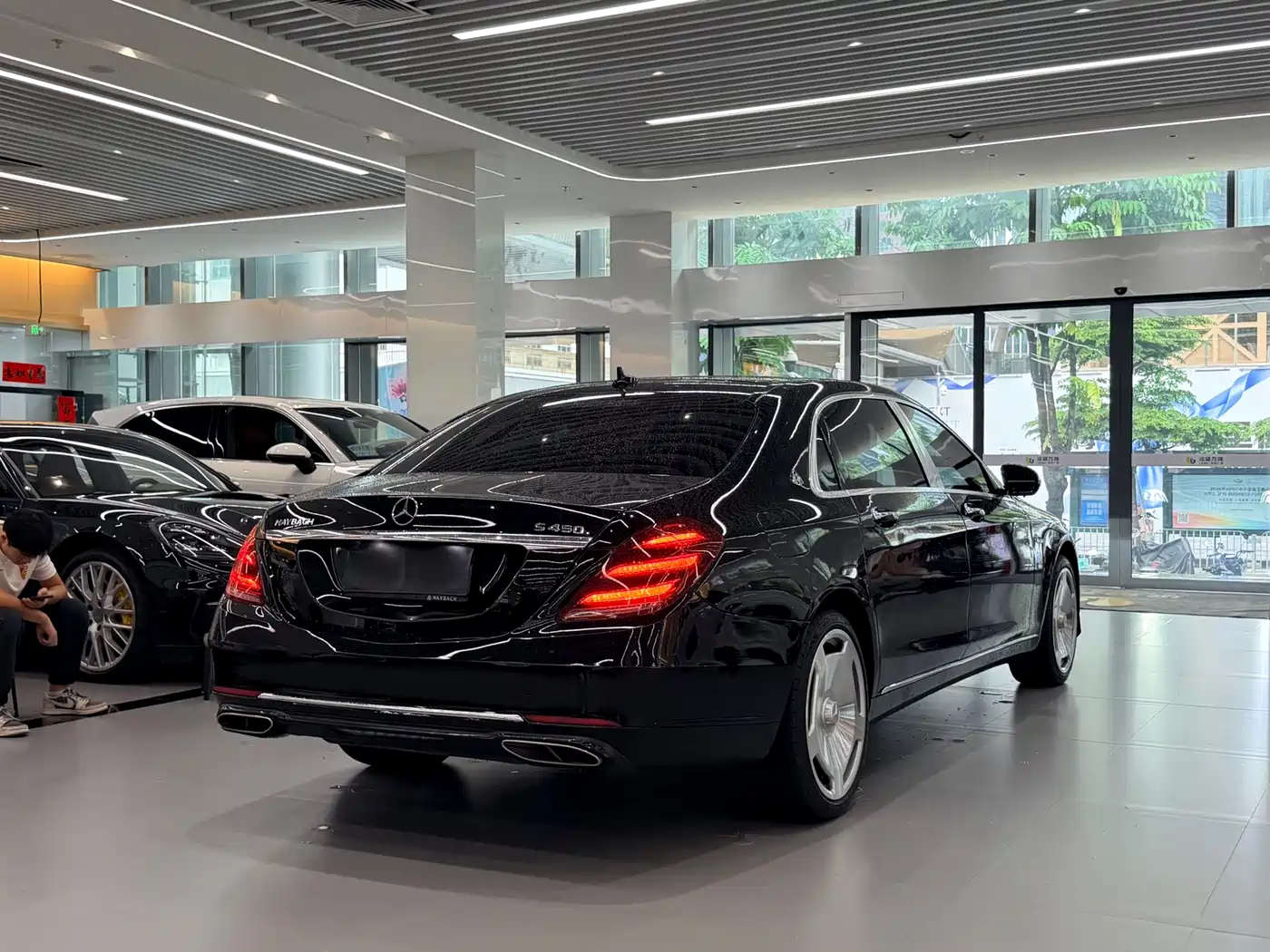 Mercedes-Benz Maybach S-Class 2016 2015 S 400 4MATIC