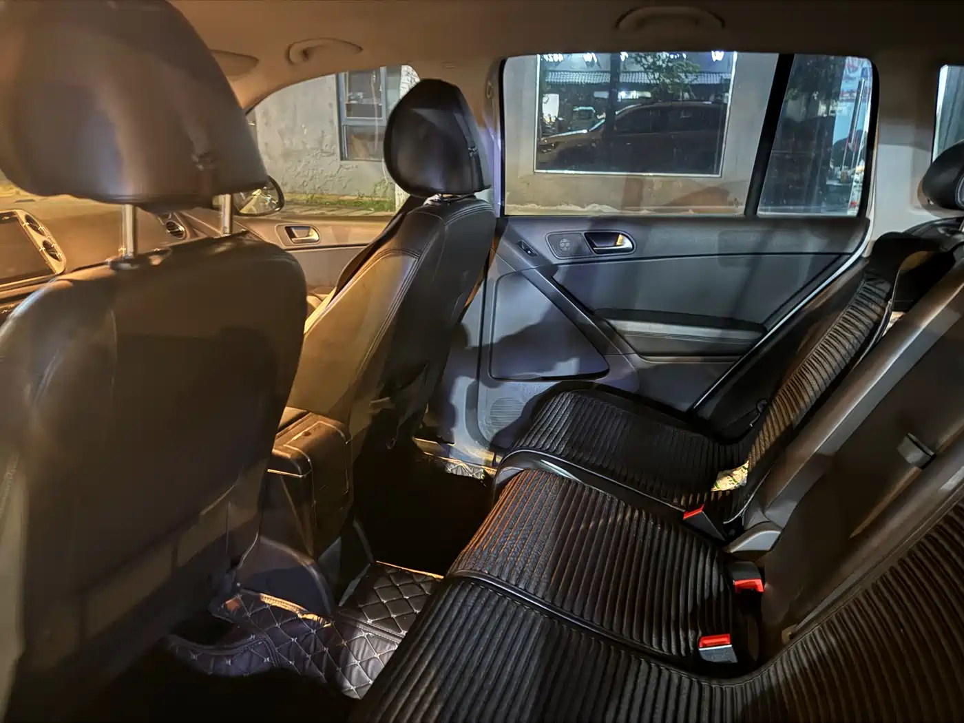 Volkswagen Tiguan 2015 1.8TSI Automatic 2WD Trendline фото 11