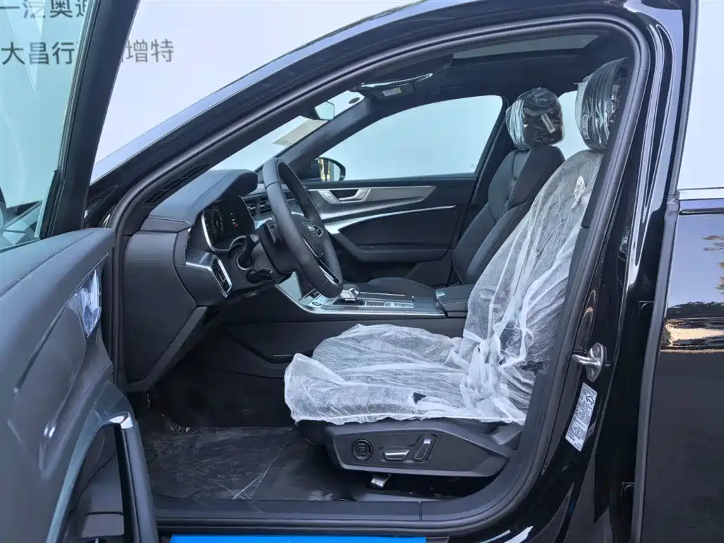 Audi A6L 2025 45 TFSI Premium Sport фото 13