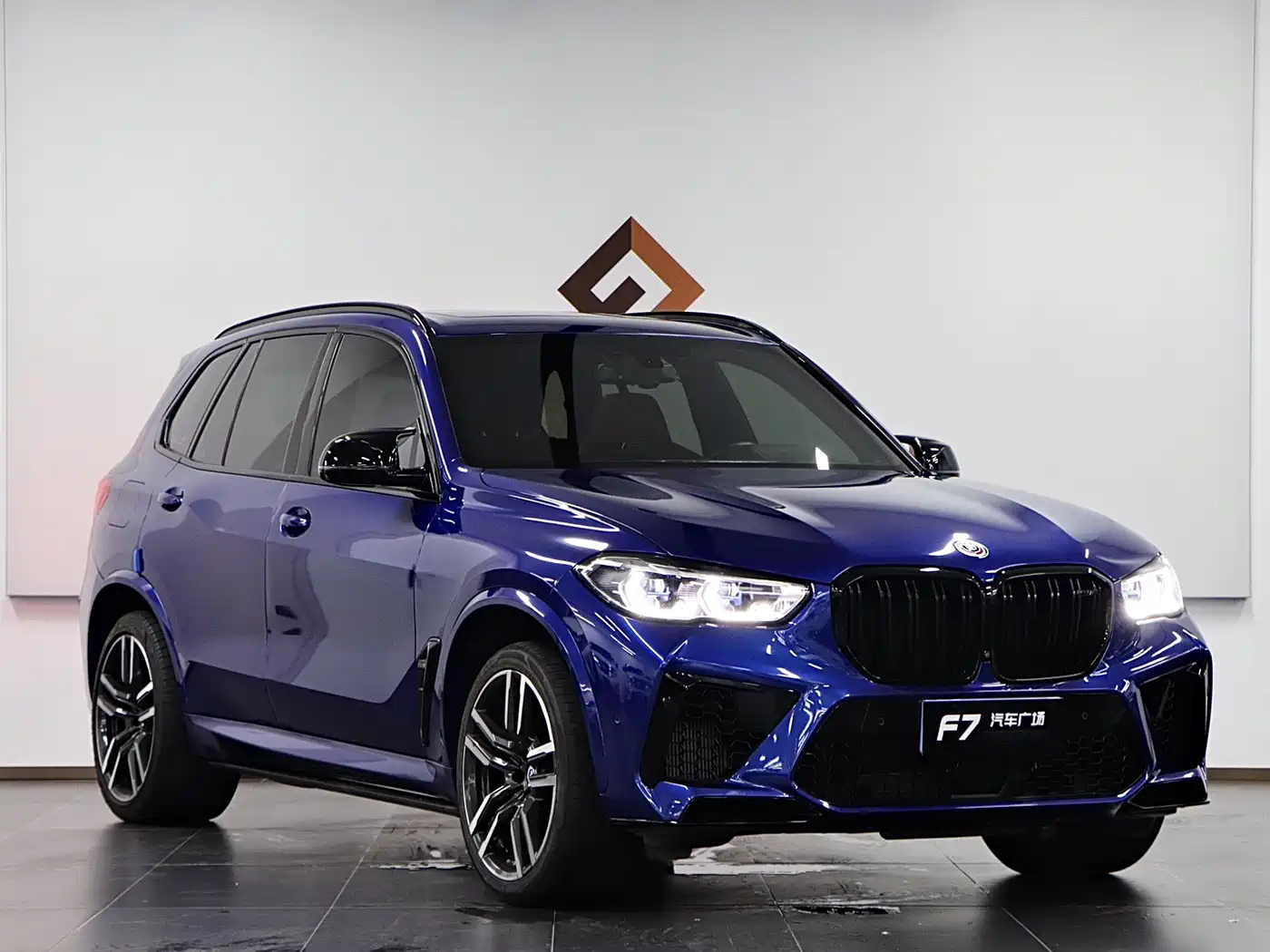  X5M