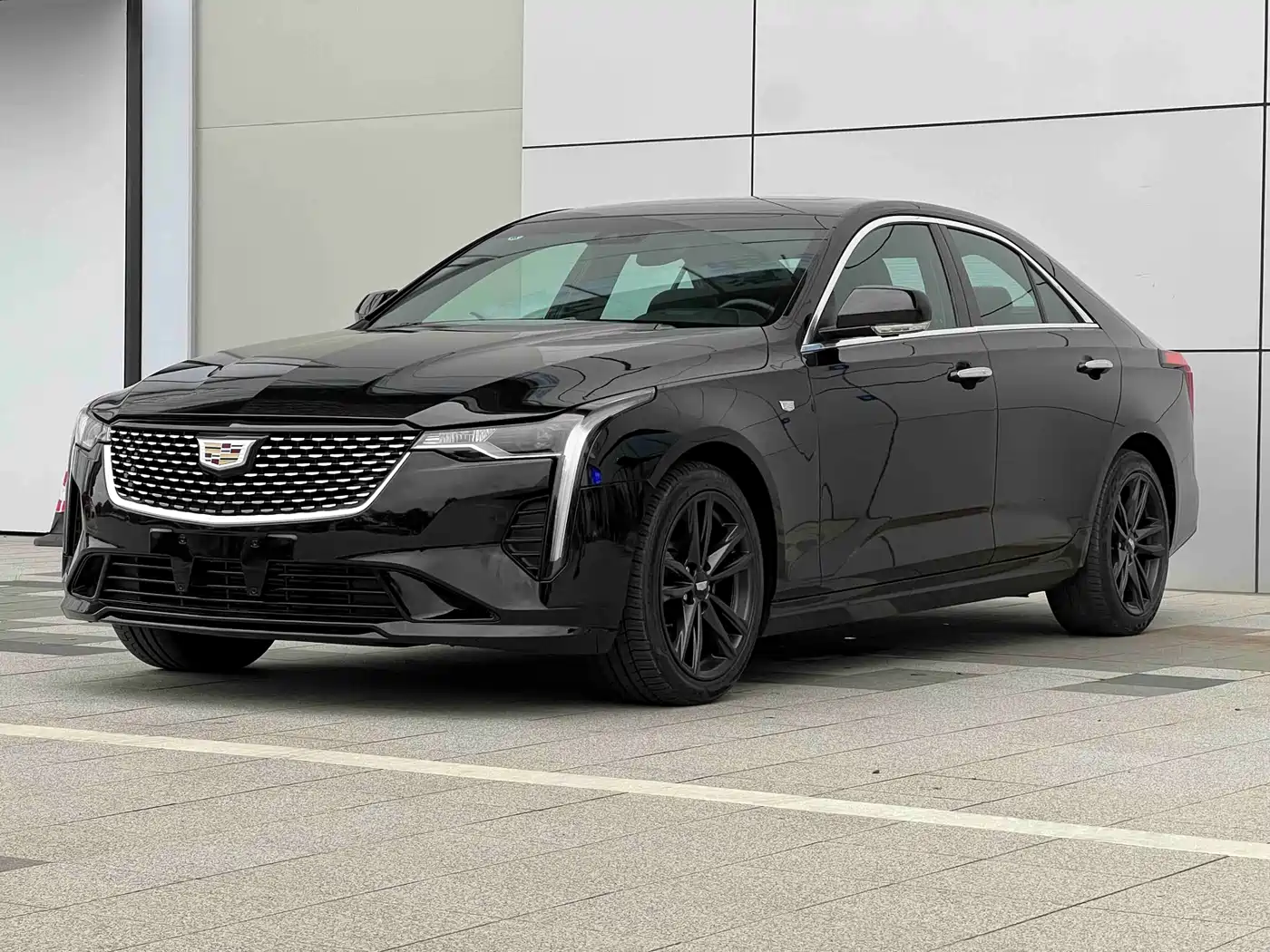 Cadillac CT4 2022 28T Luxury Model