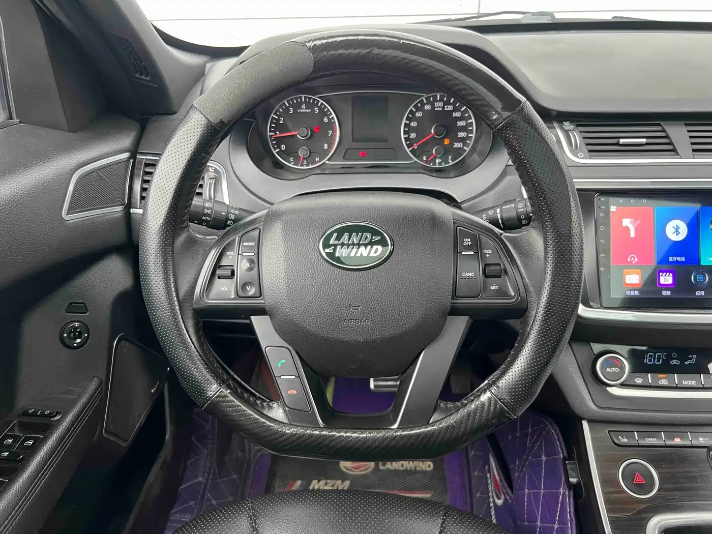 Landwind X7 2016 2016 2.0T Panorama Luxury