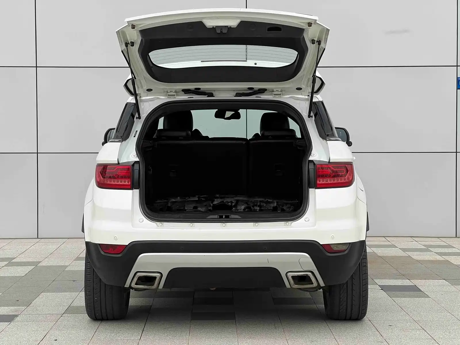 Фото 7 - Landwind X7