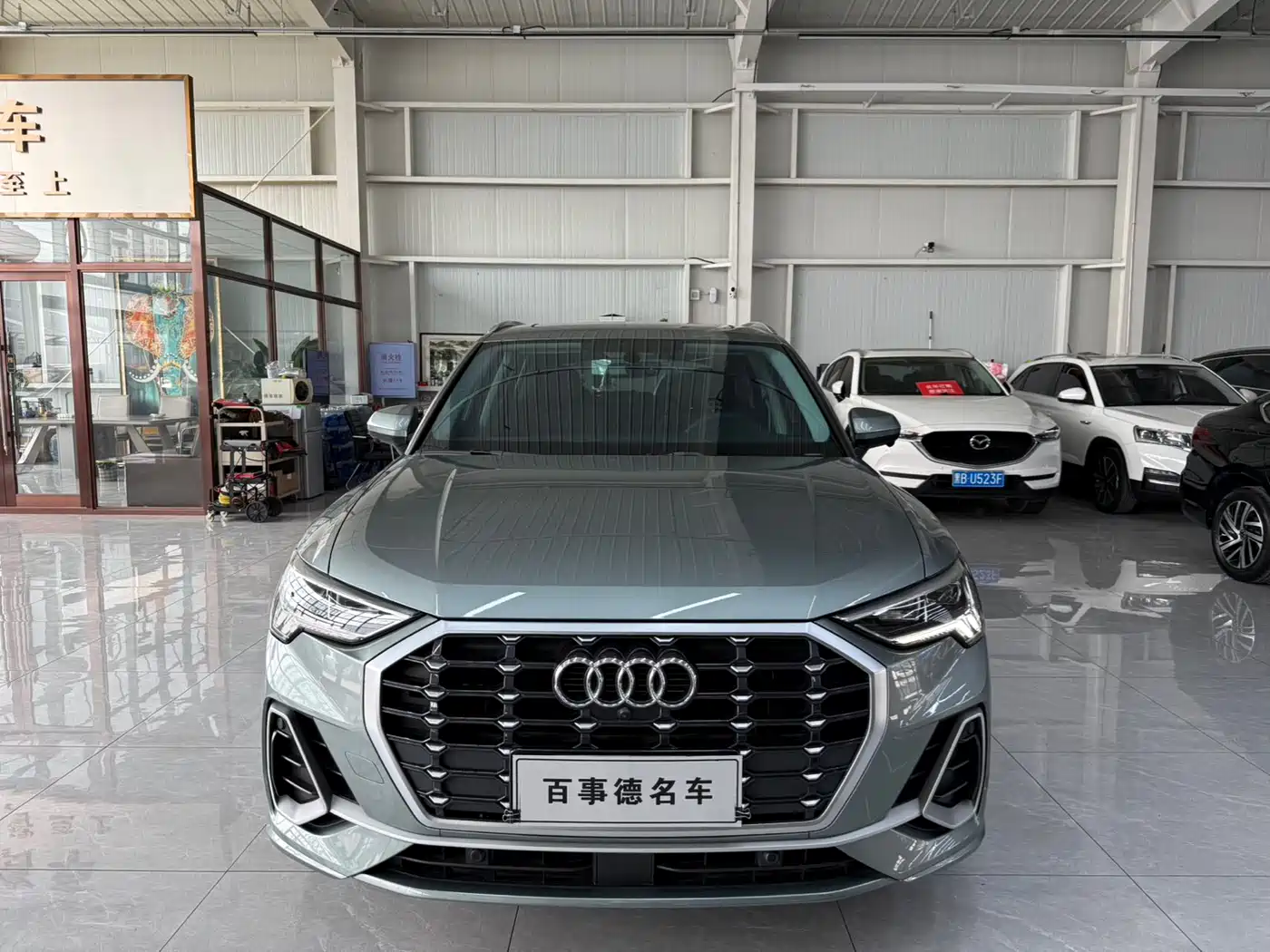 Audi Q3 2022 35 TFSI Fashion Dynamic фото 2