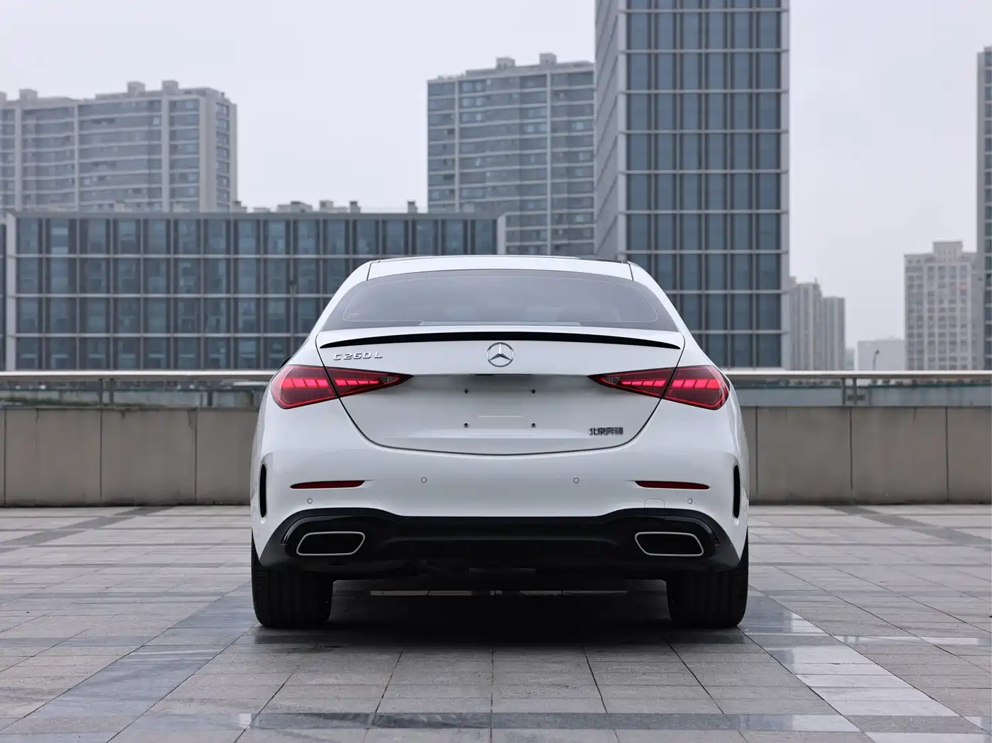Mercedes-Benz C-Class 2023 Facelift C 260 L Night Sport Edition фото 4