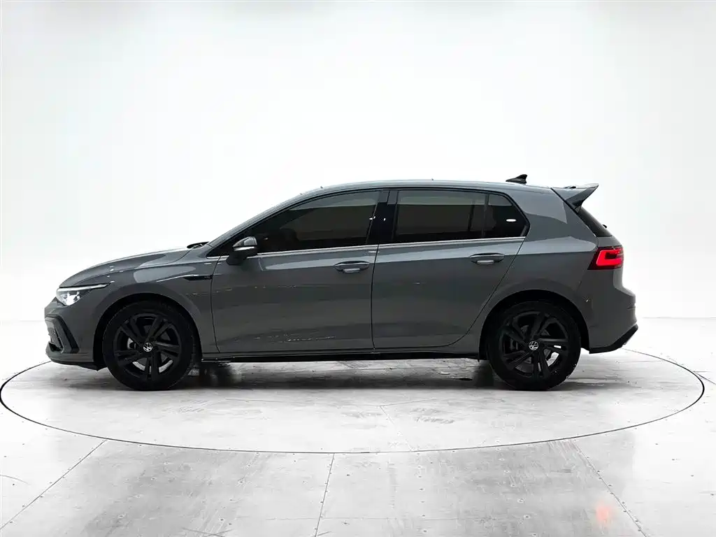 Volkswagen Golf 2021 280TSI DSG R-Line фото 7