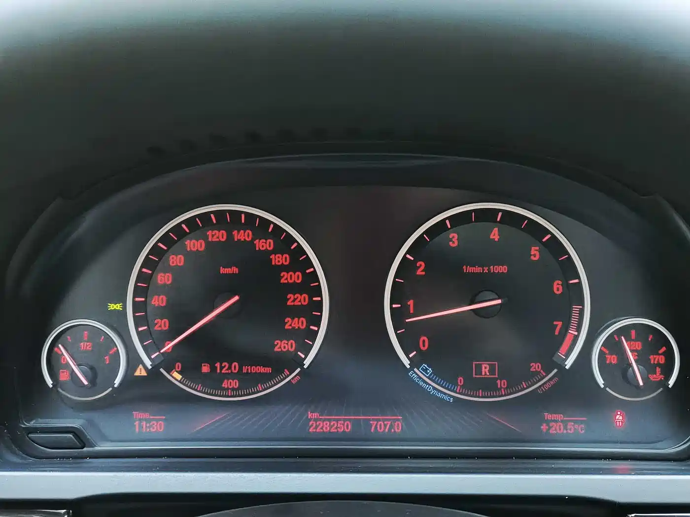 BMW 7 Series 2011 730Li Elegance фото 16