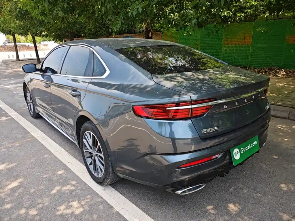 Фото 5 - Geely Preface
