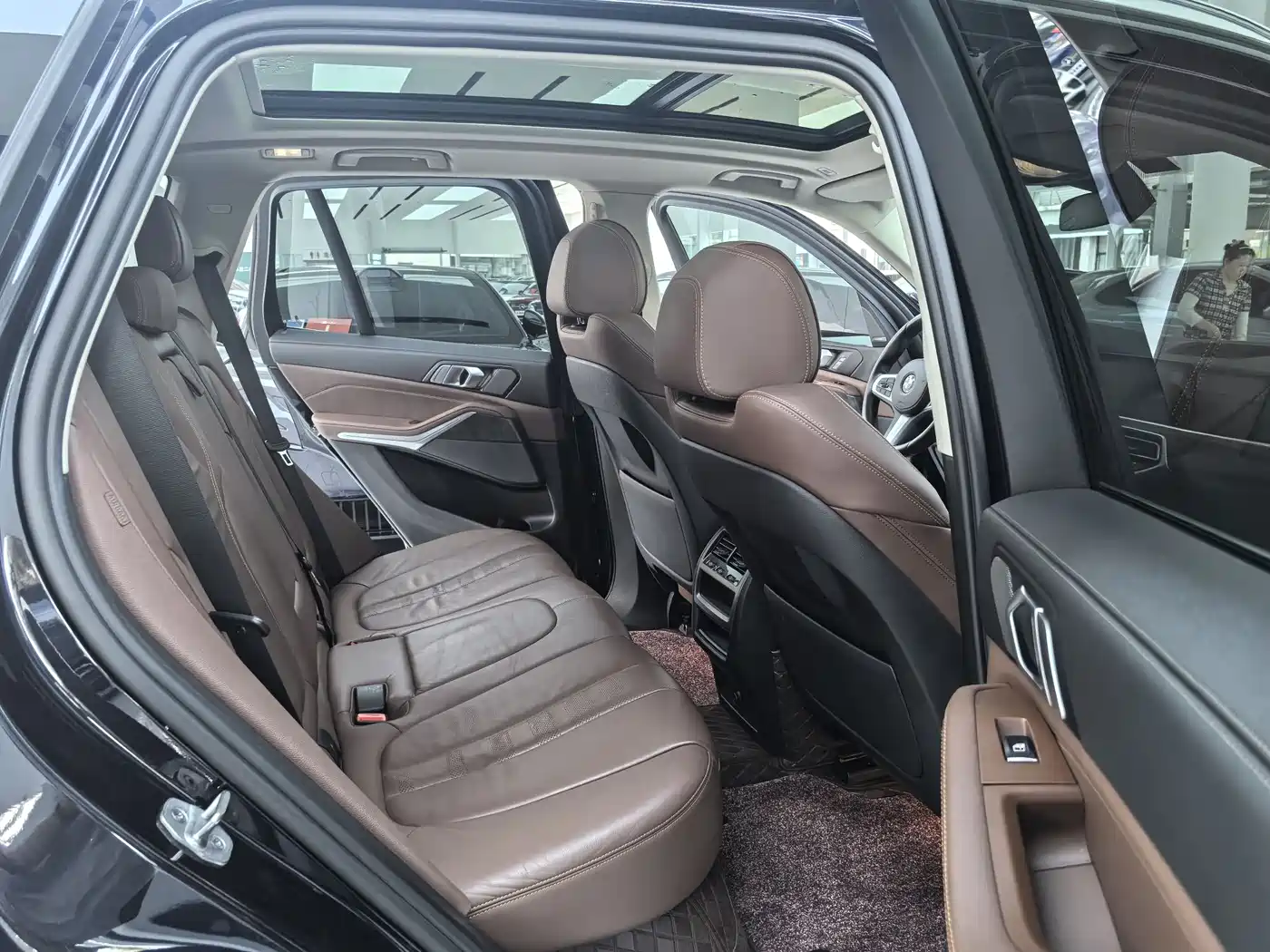 BMW X5 (Import) 2021 xDrive40i M Sport Package фото 11