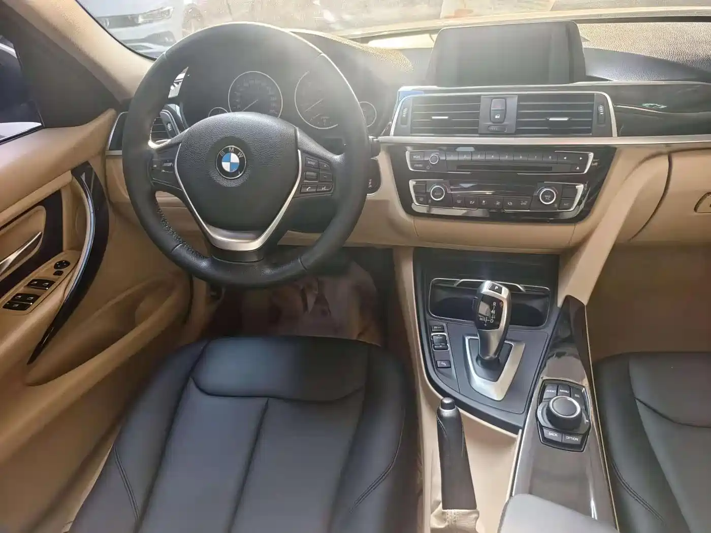 BMW 3 Series 2016 320Li Fashion Model фото 10