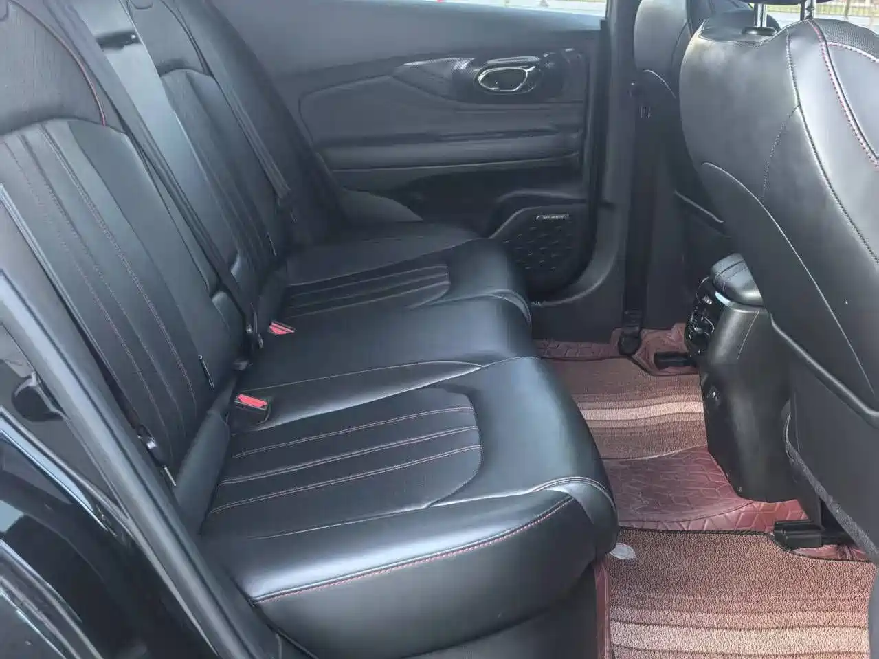 GAC Trumpchi Trumpchi Emkoo 2021 270T DCT J15 Edition фото 14