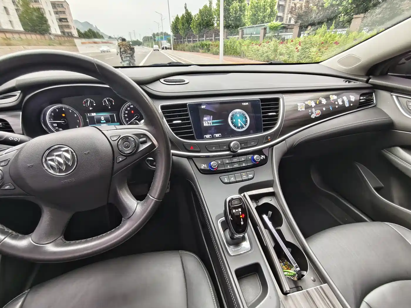 Buick LaCrosse 2016 Facelift 28T Elite фото 14