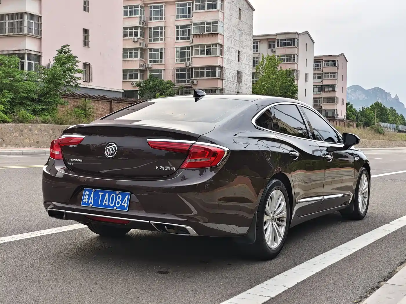 Buick LaCrosse 2016 Facelift 28T Elite фото 5