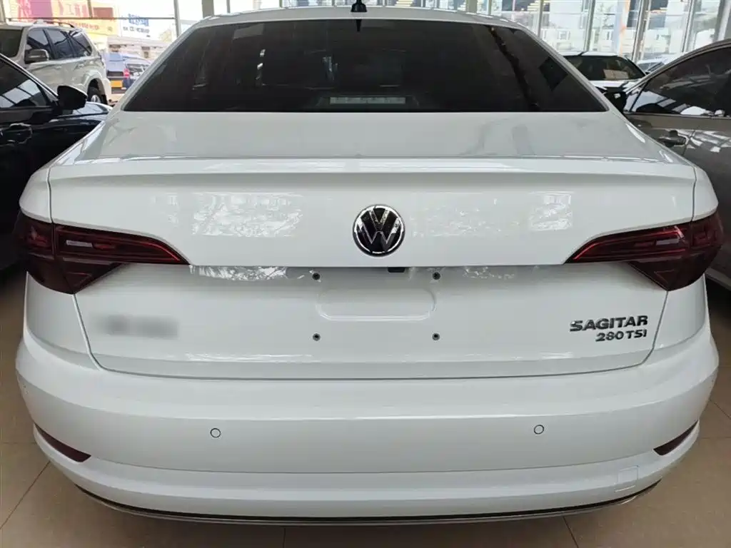 Volkswagen Sagitar 2022 280TSI DSG Surpassing Edition фото 6
