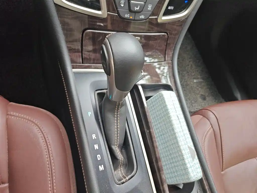 Buick LaCrosse 2013 2.4L SIDI Leading Comfort фото 7