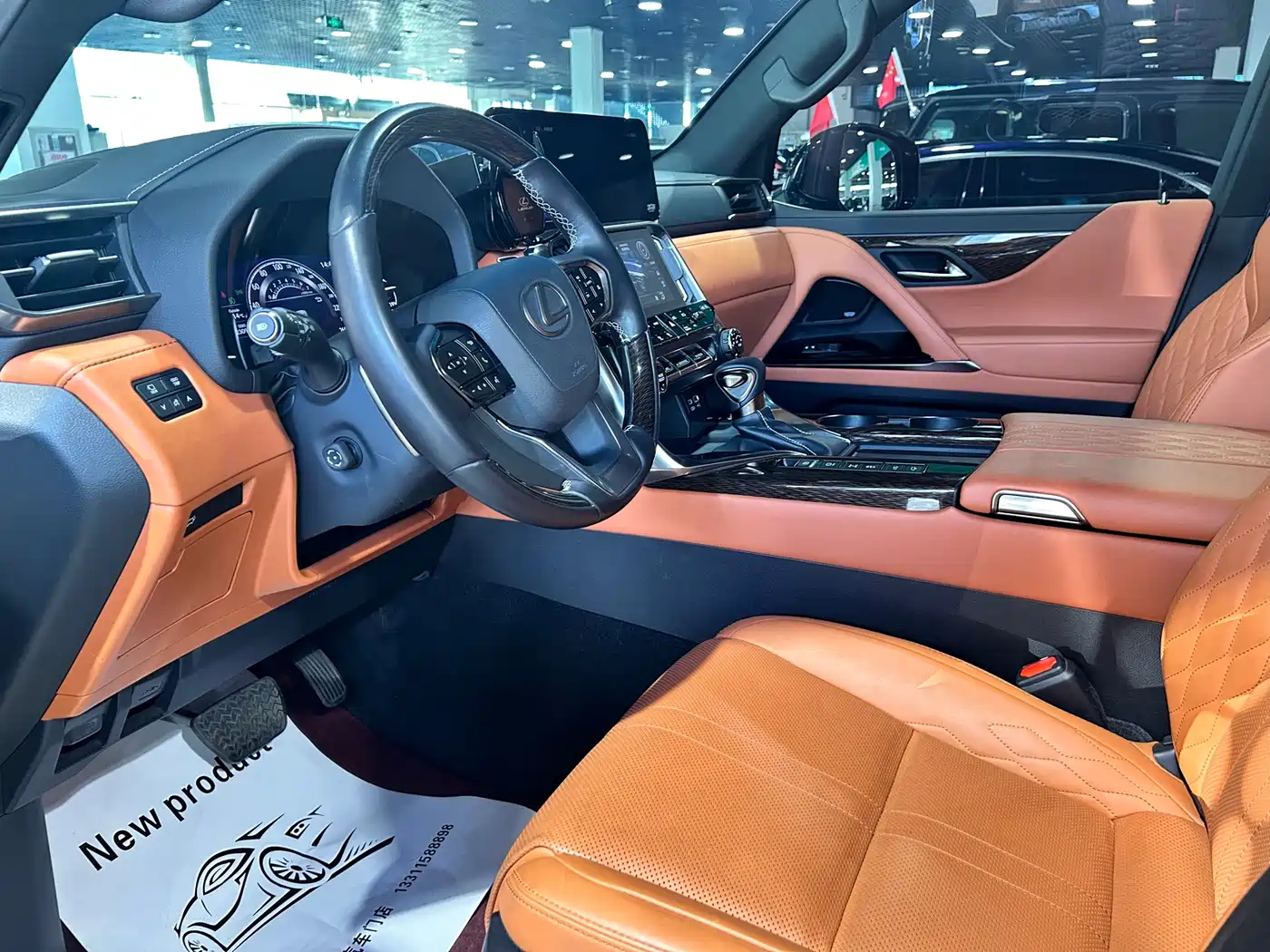 Lexus LX 2025 700h VIP World Edition фото 9