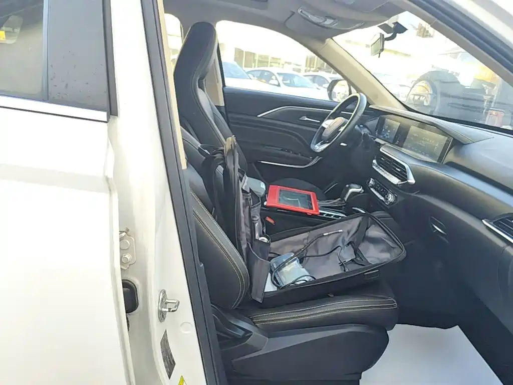 Besturn Bestune T77 2019 2019 230 TID Auto Luxury China VI