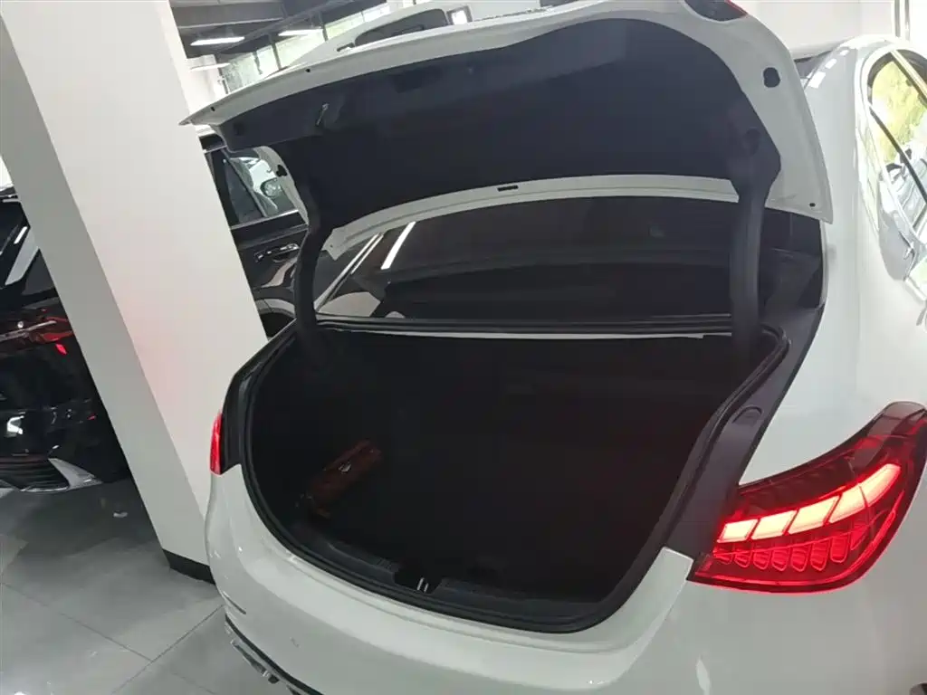 Mercedes-Benz C-Class 2023 C 260 L Sport фото 19
