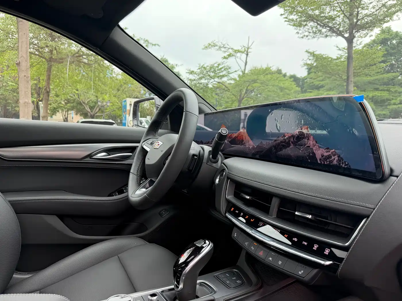 Cadillac CT5 2025 Model 28T Urban Sport Edition фото 22