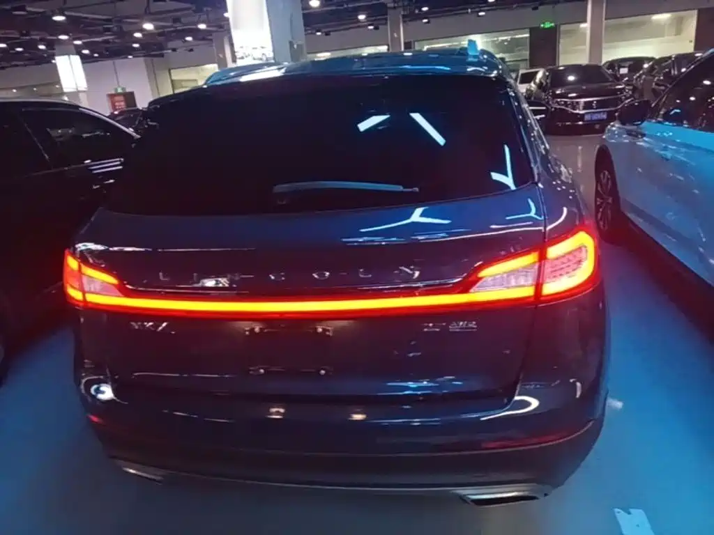 Фото 6 - Lincoln MKX