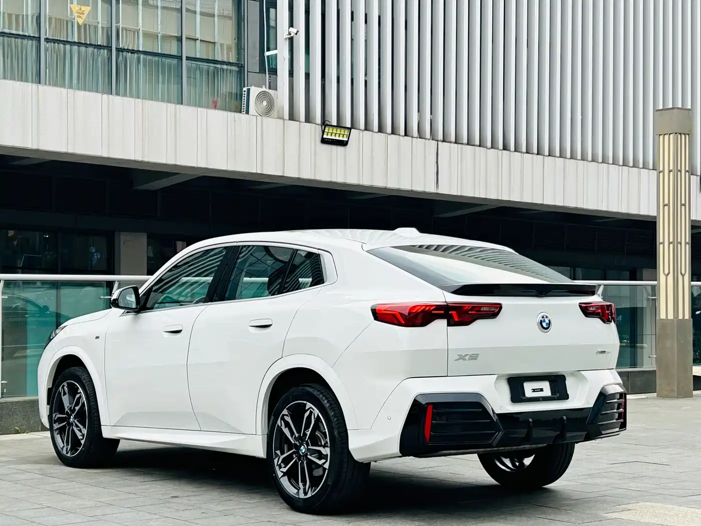 BMW X2 2026 2023 sDrive25i M Off-Road Package