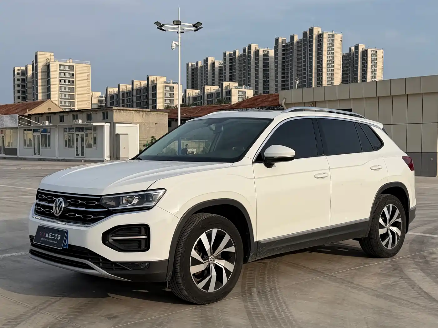 Volkswagen Tayron 2019 330TSI 2WD Luxury China VI фото 3