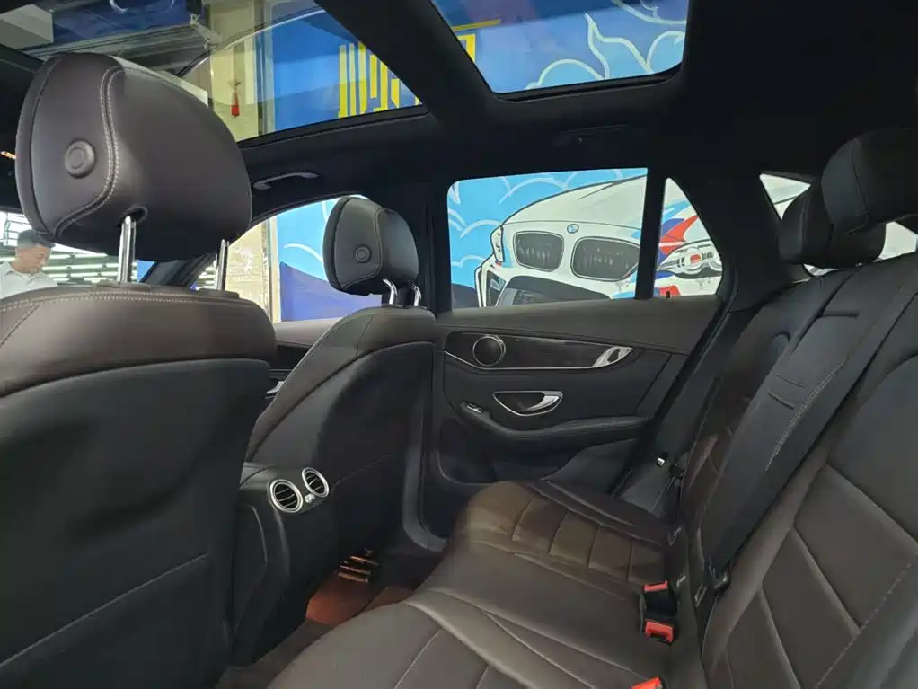 Mercedes-Benz GLC 2018 Facelift GLC 260 4MATIC Dynamic фото 11