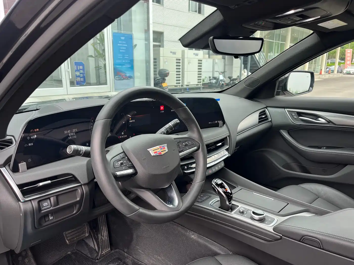 Cadillac CT5 2024 28T Premium фото 5