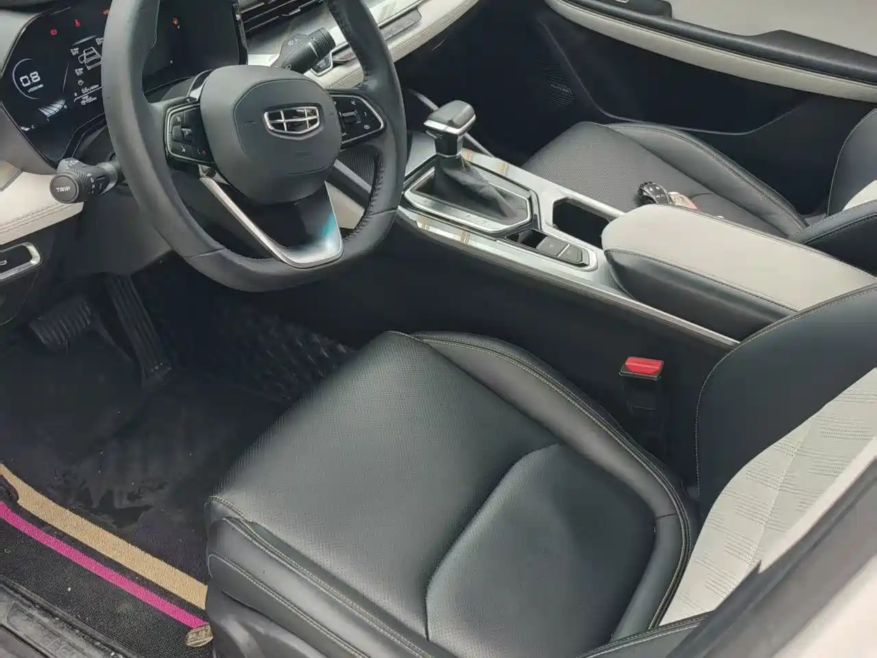 Geely Emgrand L 2022 2022 1.4T CVT Flagship