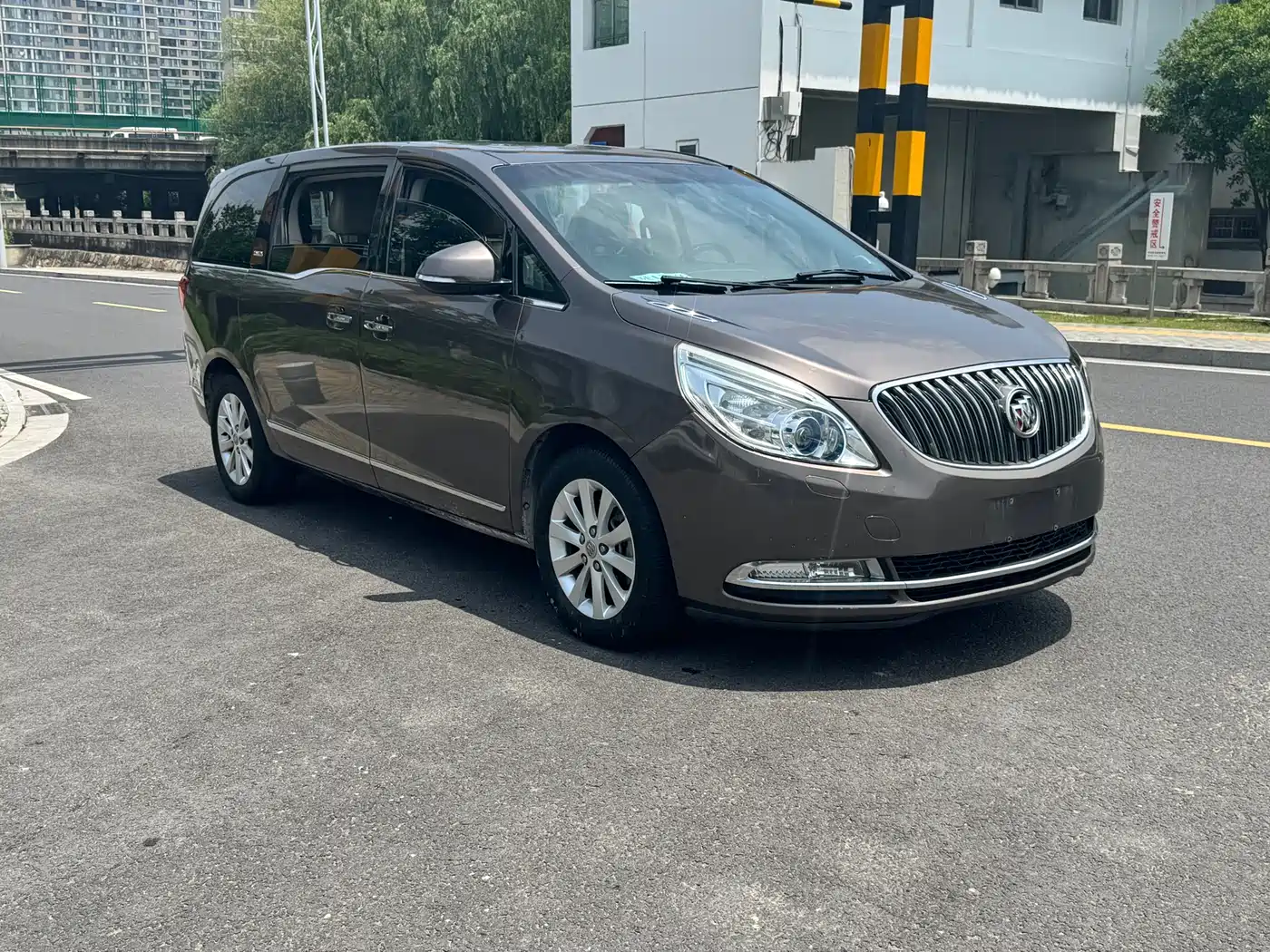 Buick GL8 2014 2.4L LT Luxury Business Executive
